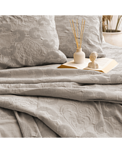 Yataq örtüyü Şahəsər İtalo CK Tünd bej