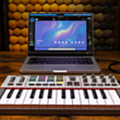MIDI-klaviatura Akai MPKMINI4W