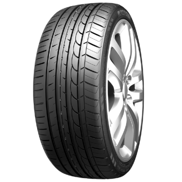 Шина для автомобиля Blackhawk Street-H HU02 100W XL 235/50R17