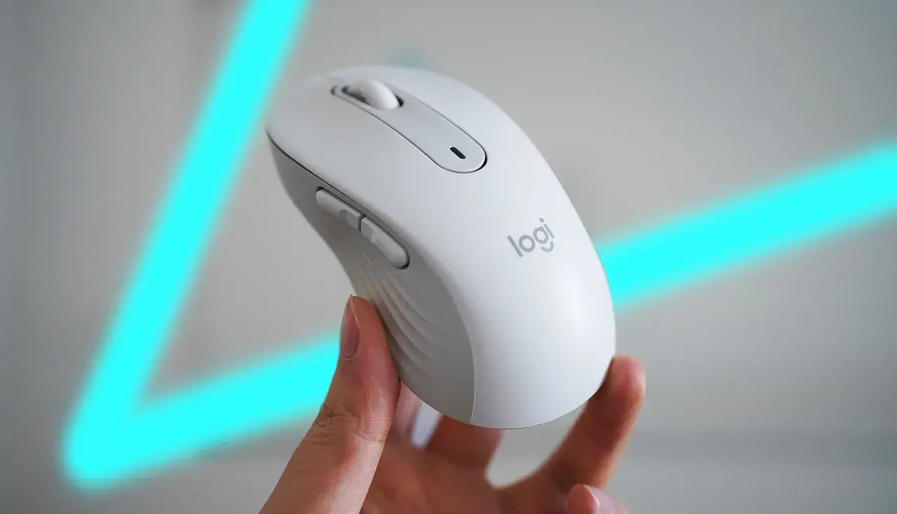 Logitech Wireless Mouse M650 Signature White-image-3