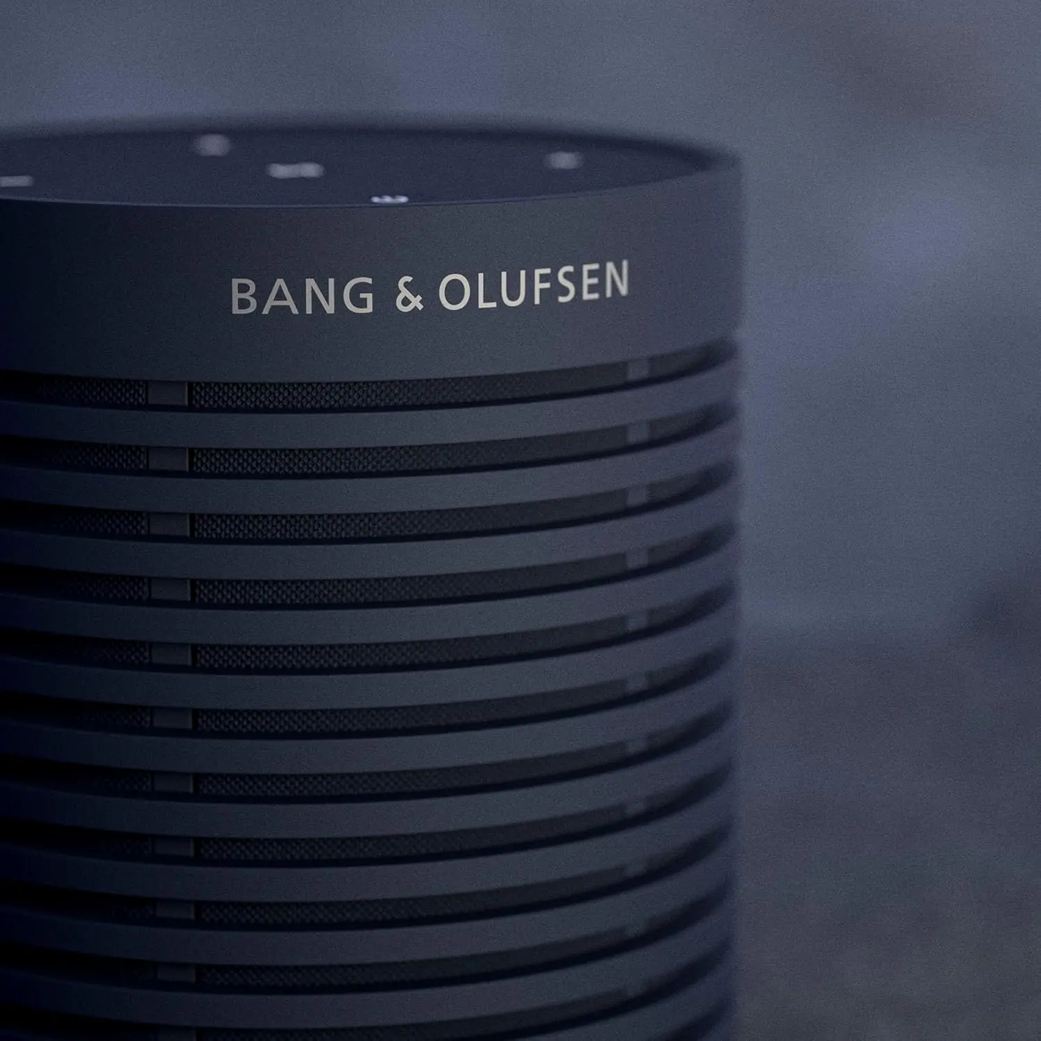 Bang & Olufsen Beosound Explore Navy-image-9